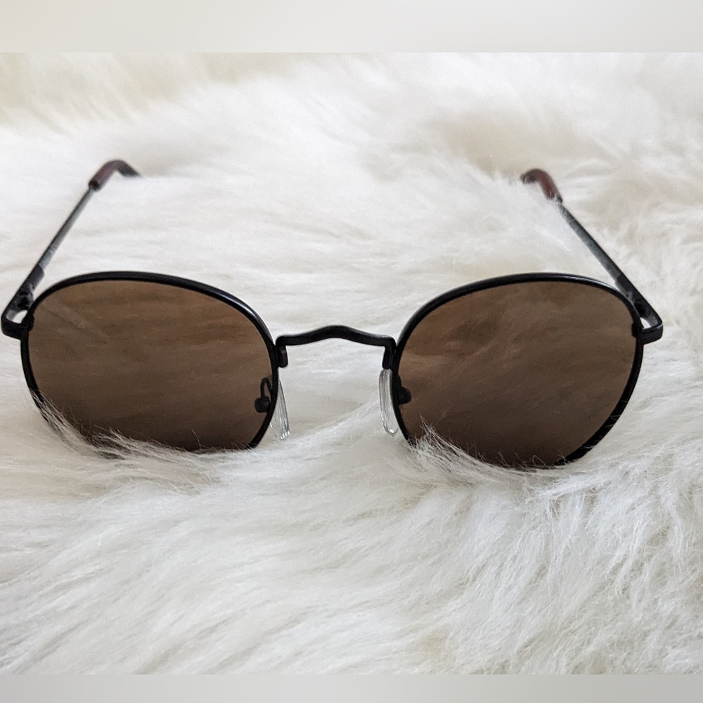 Bellbrae Women's sunglasses.